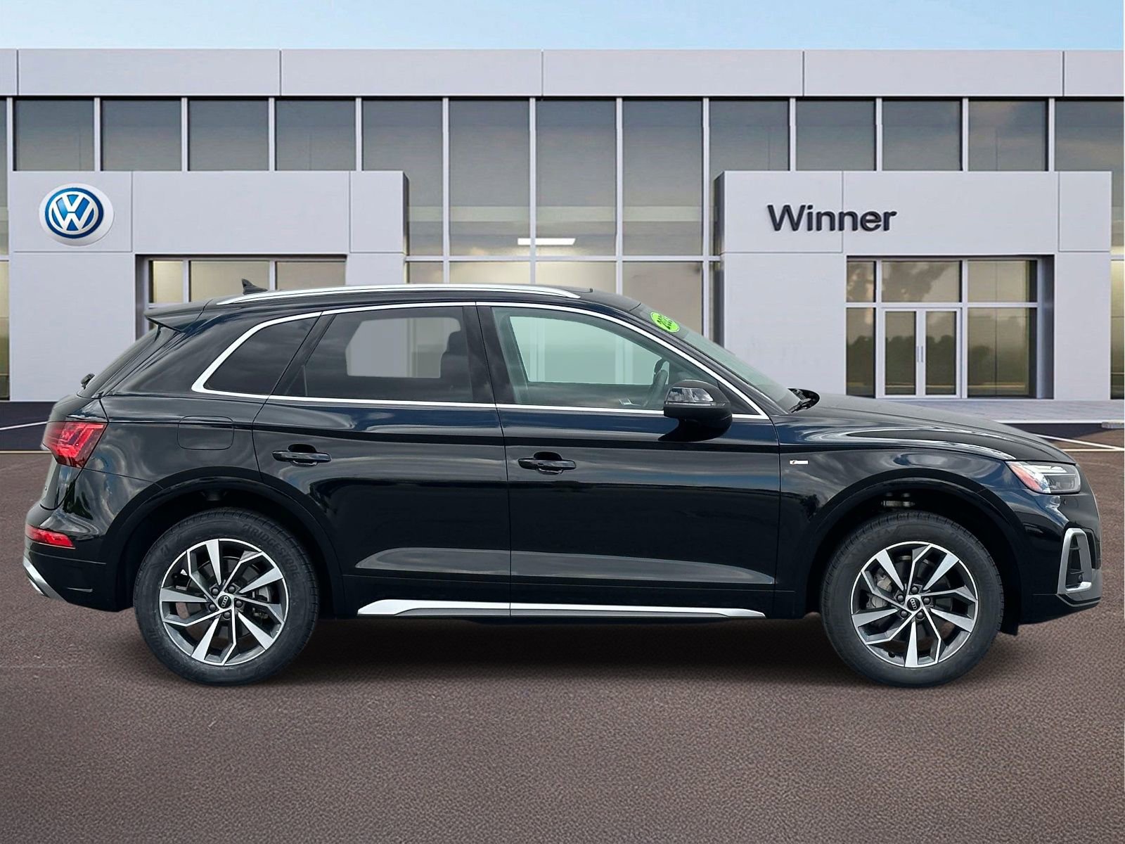 Used 2023 Audi Q5 2.0T Premium w/ Convenience Package AWD/4WD image 6