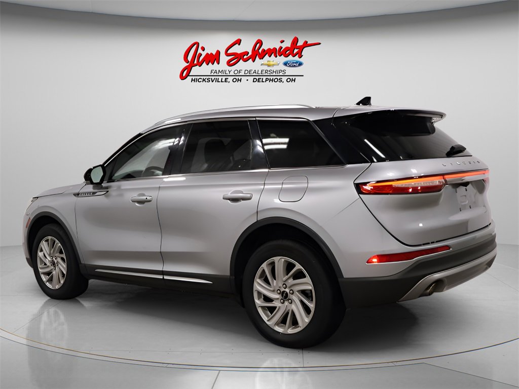 Used 2022 Lincoln Corsair FWD image 4