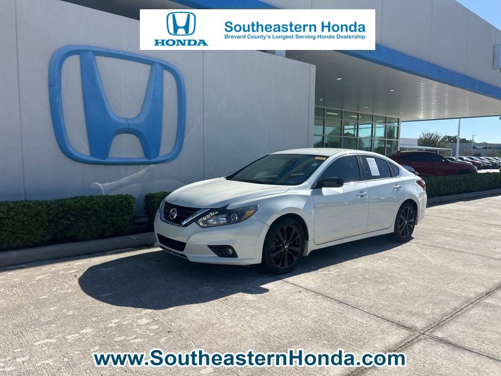 Used 2017 Nissan Altima 2.5 SR w/ Midnight Edition Package