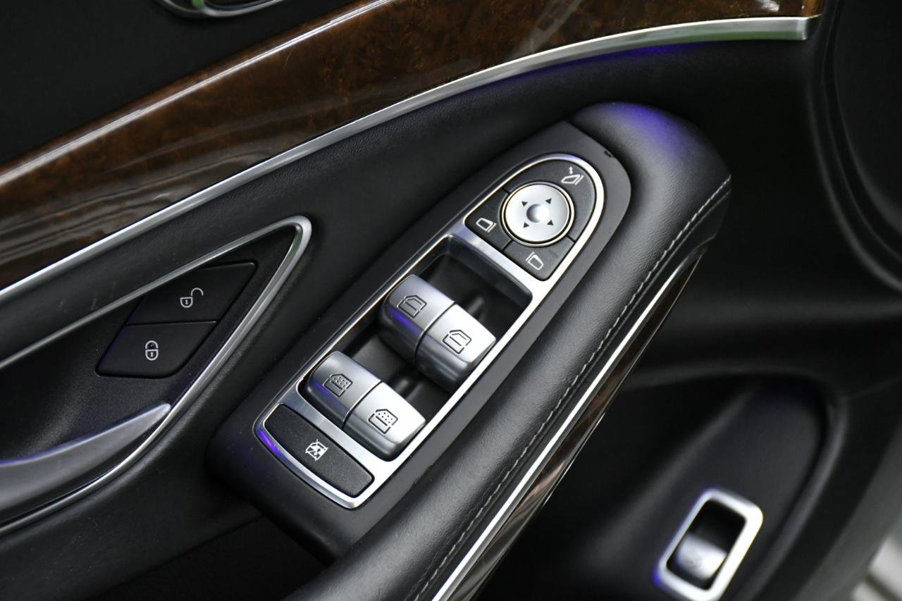 Used 2014 Mercedes-Benz S 63 AMG 4MATIC Sedan image 17