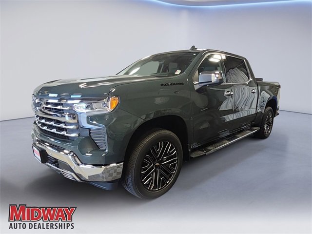 New 2026 Chevrolet Silverado 1500 LTZ w/ LTZ Premium Package
