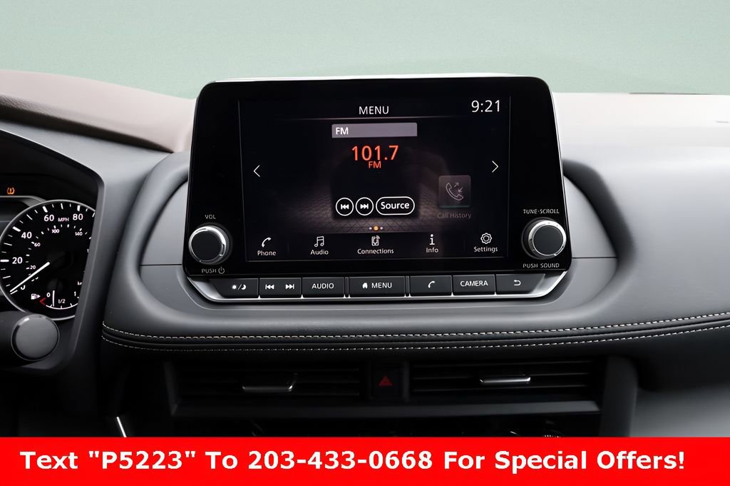 Used 2023 Nissan Rogue S image 36