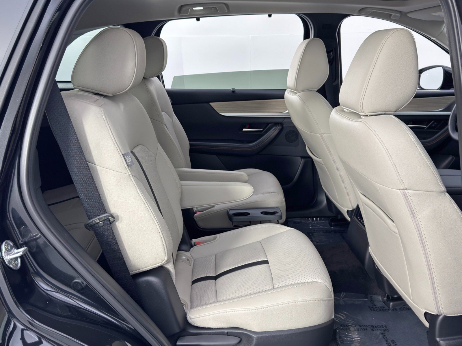 Used 2025 MAZDA CX-90 Plug-In Hybrid w/Premium Sport image 46