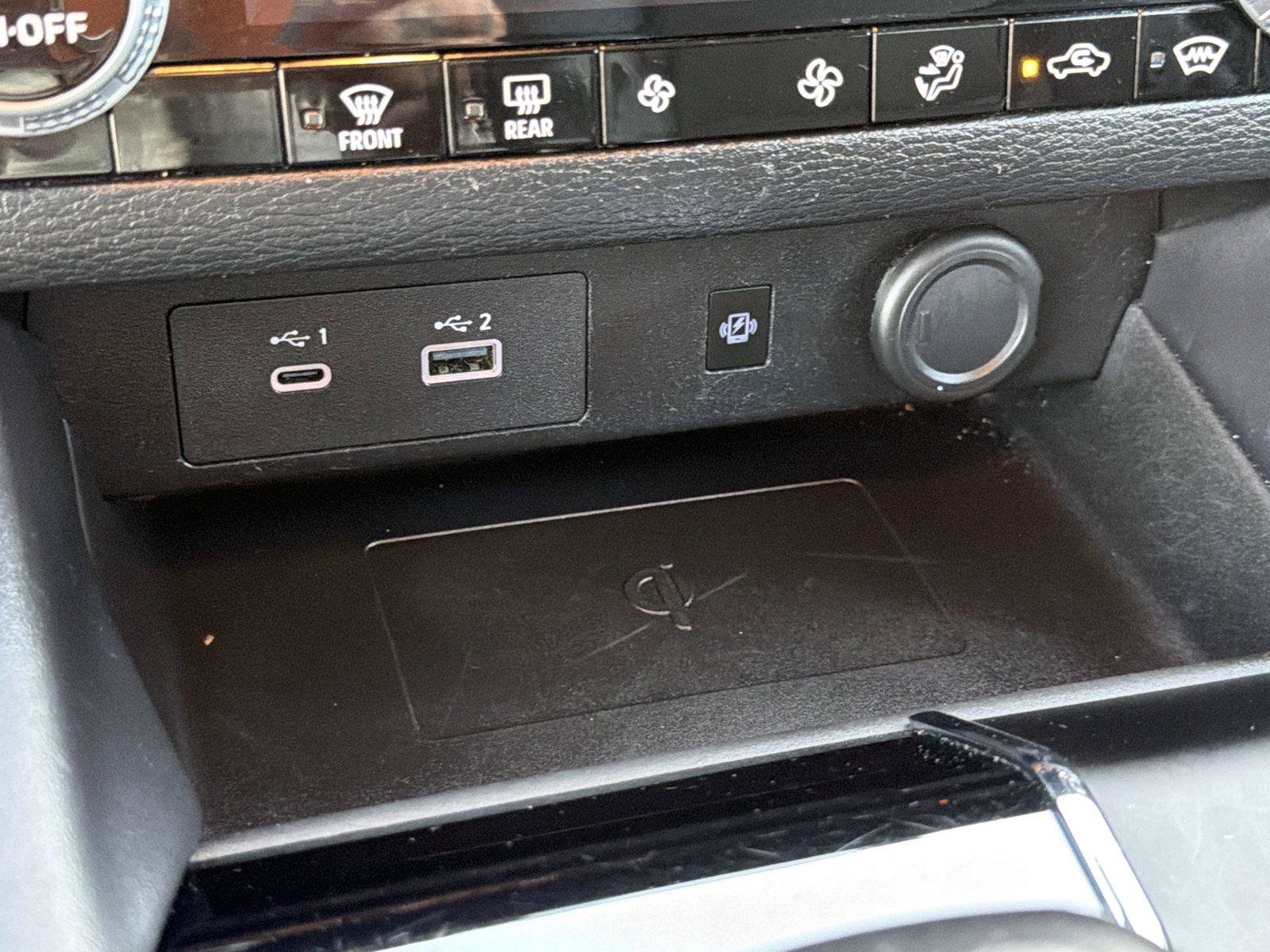 Used 2024 Mitsubishi Outlander SE AWD/4WD image 33