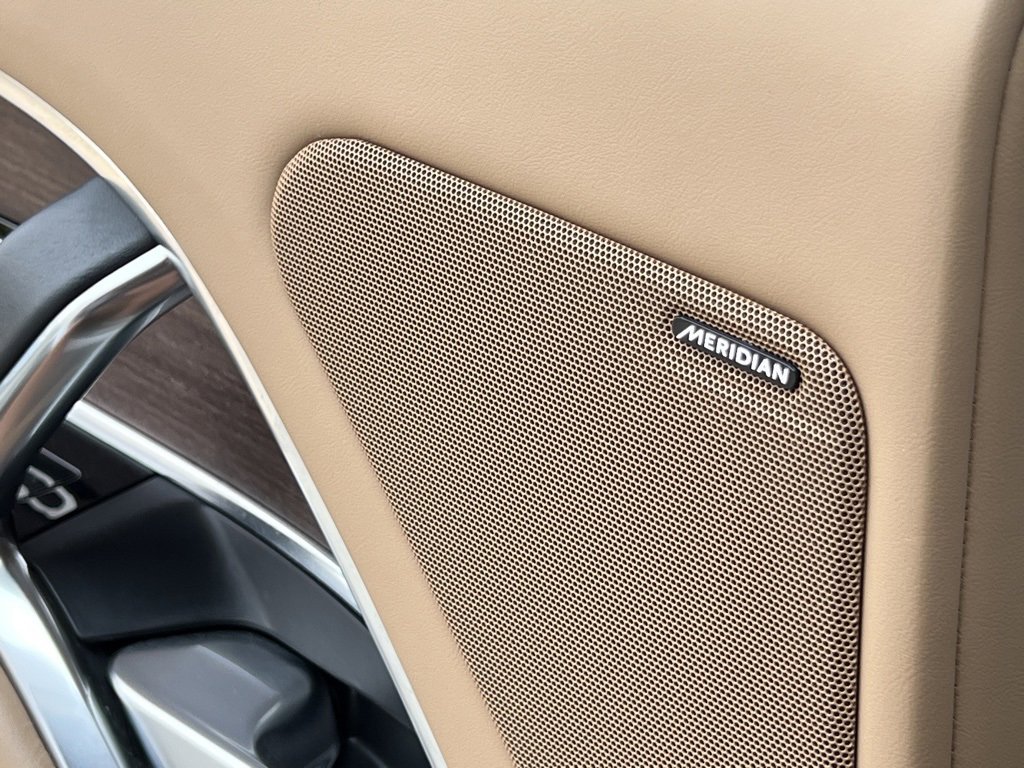 Used 2023 Land Rover Range Rover SE image 37