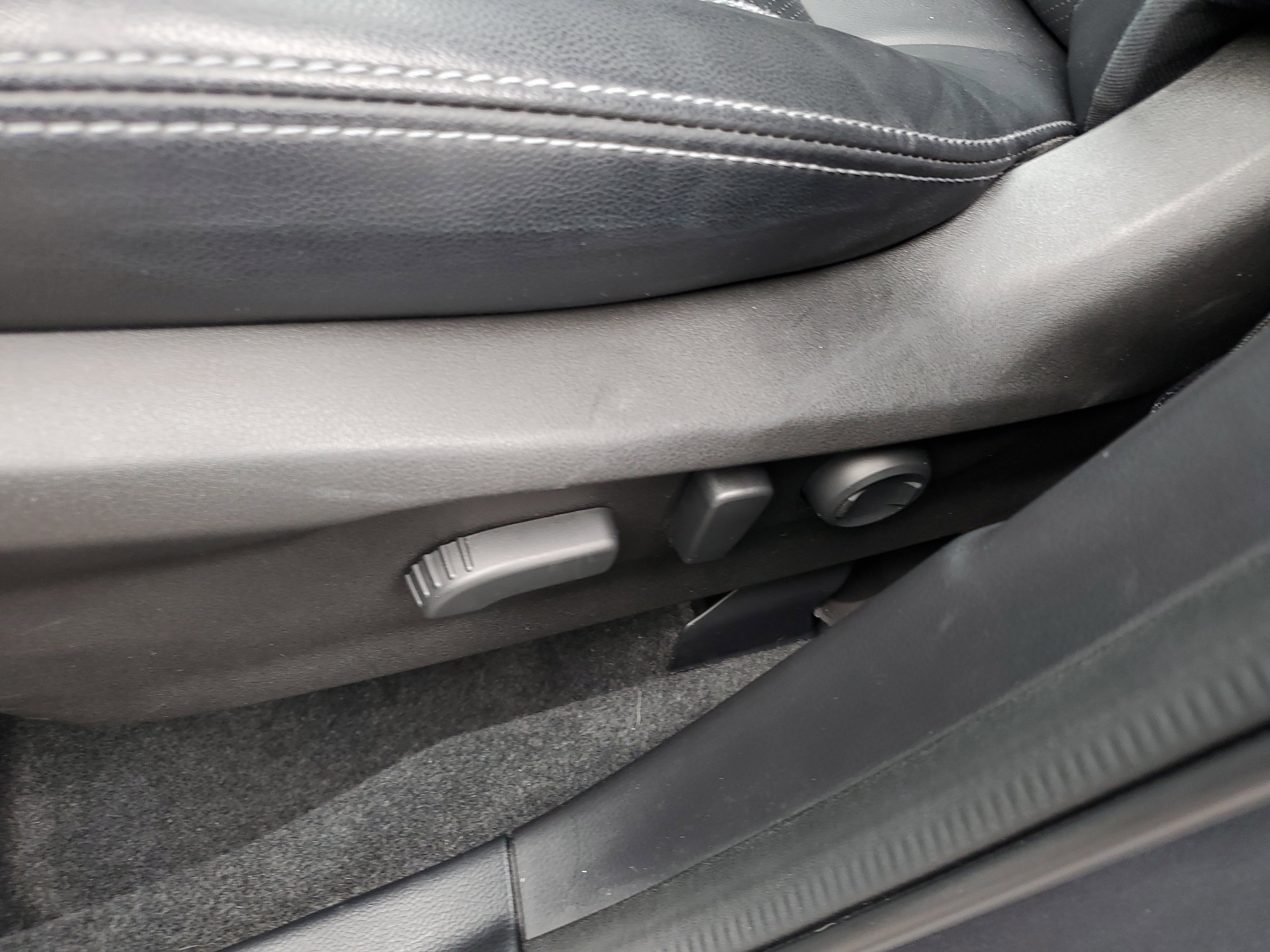 Used 2021 Subaru Forester Limited w/ Popular Package #3 image 14