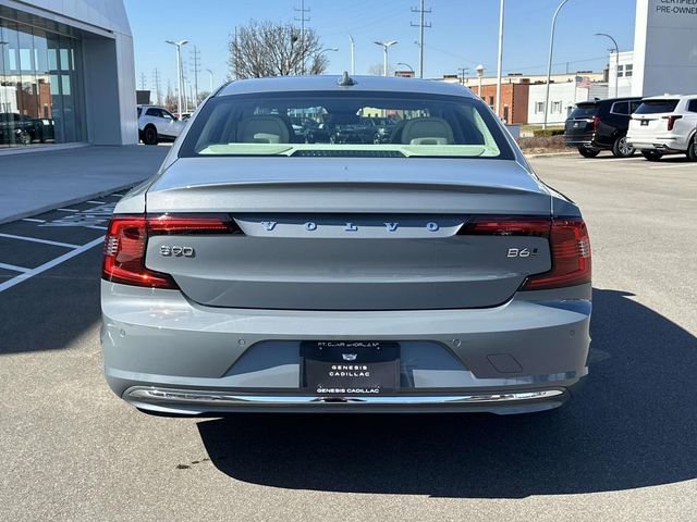 Used 2022 Volvo S90 B6 Inscription w/ Advanced Package image 7