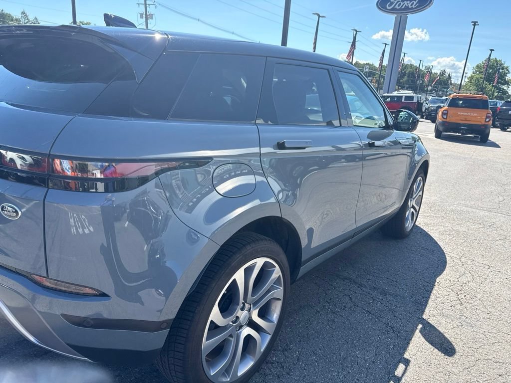 Used 2021 Land Rover Range Rover Evoque SE AWD/4WD image 5