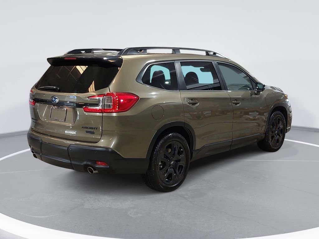 Used 2023 Subaru Ascent Onyx Edition image 5