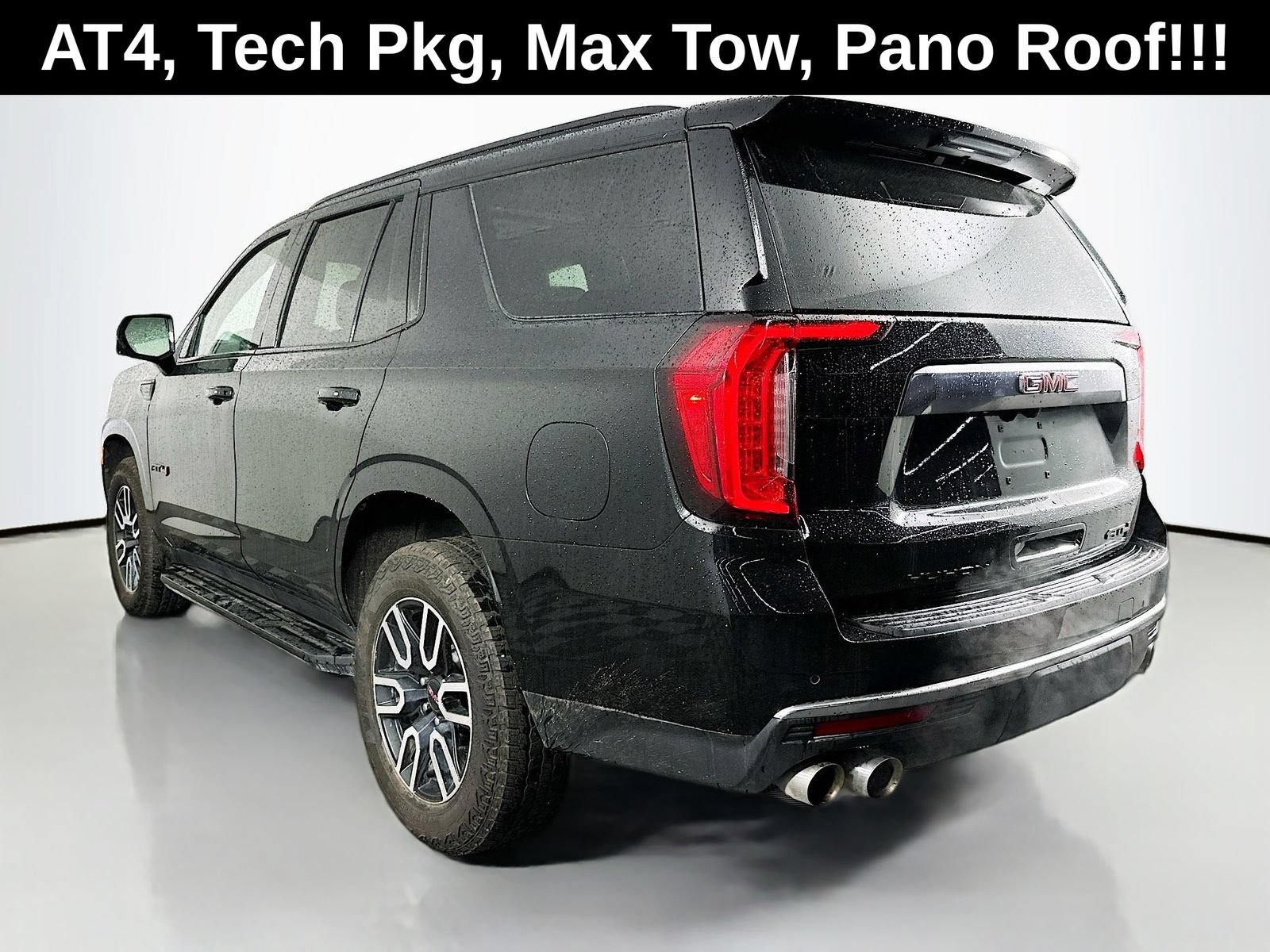 Used 2024 GMC Yukon AT4 w/ Technology Package AWD/4WD image 6