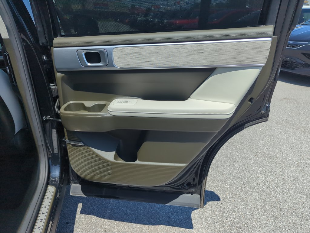Used 2024 Hyundai Santa Fe Calligraphy FWD image 36