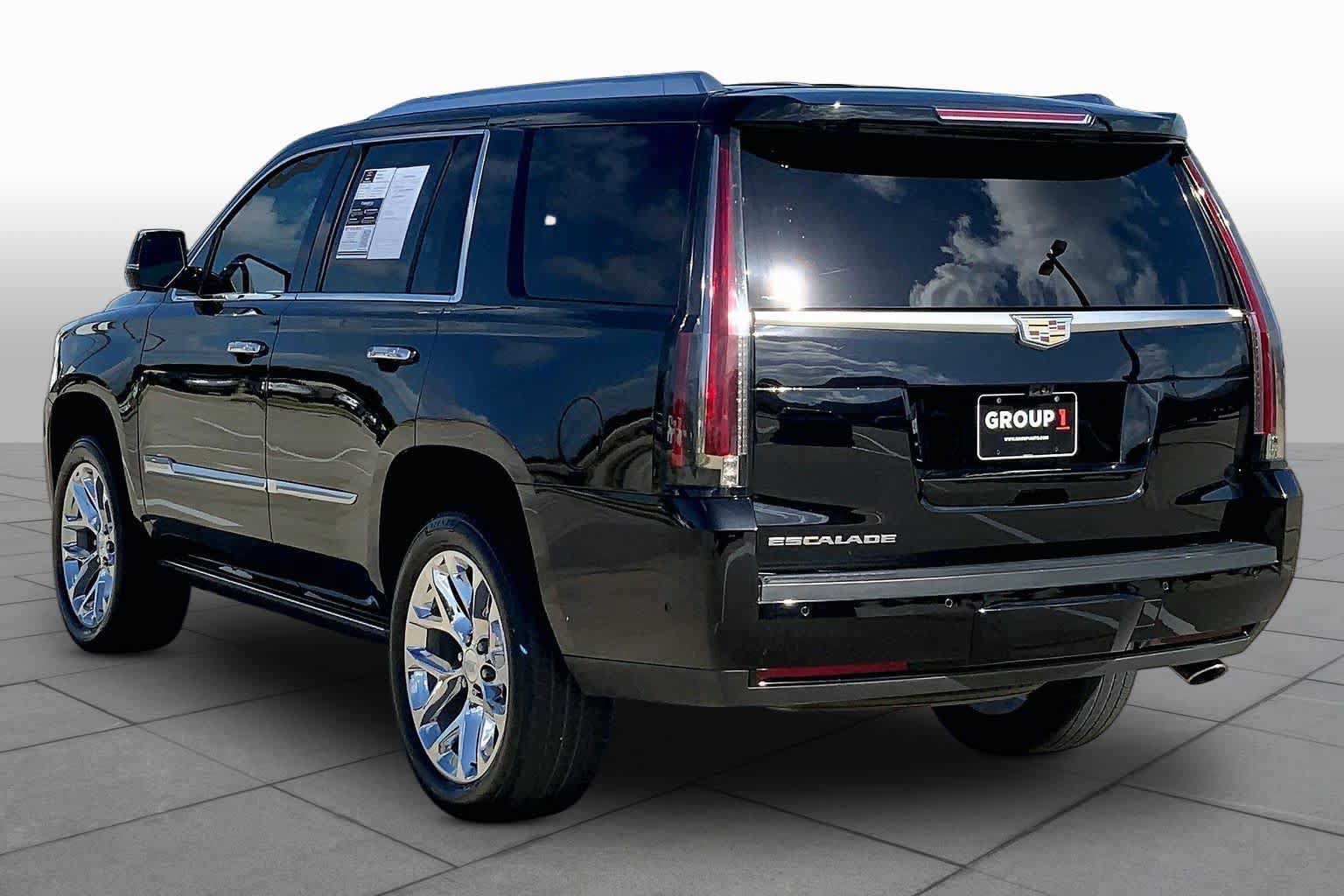 Certified 2019 Cadillac Escalade Premium Luxury RWD image 12