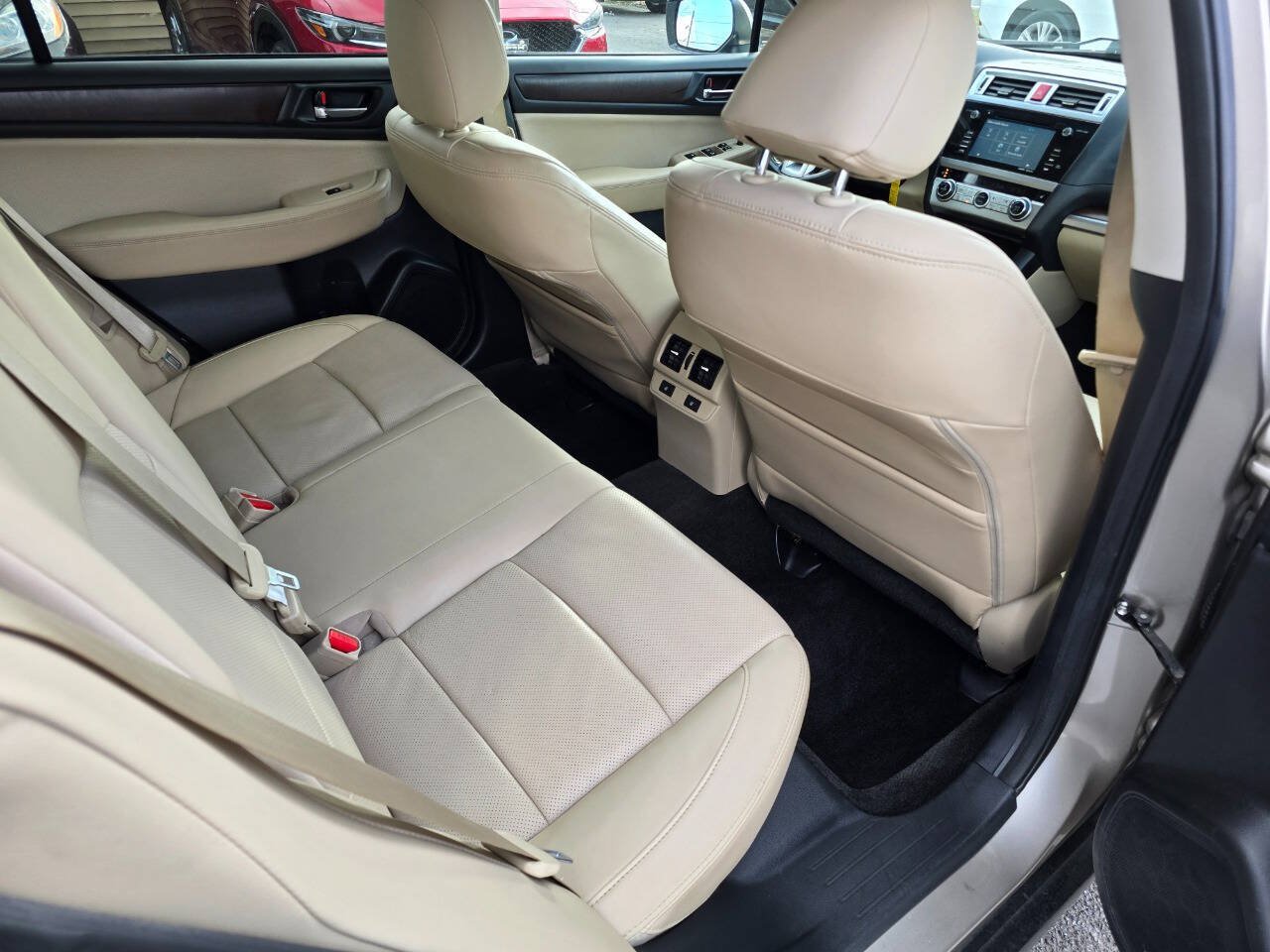 Used 2015 Subaru Outback 2.5i Limited AWD/4WD image 27