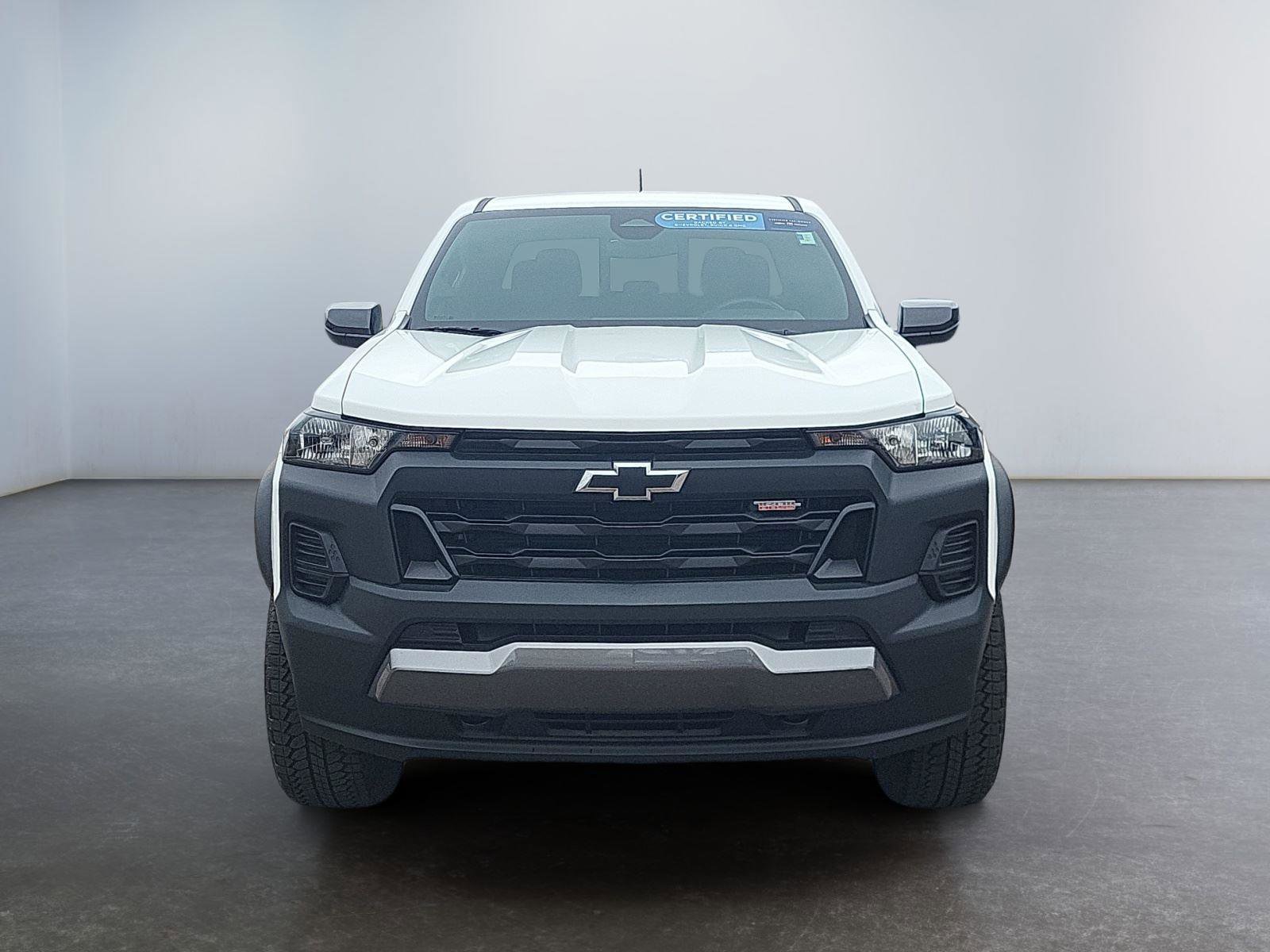 Used 2025 Chevrolet Colorado Trail Boss image 8