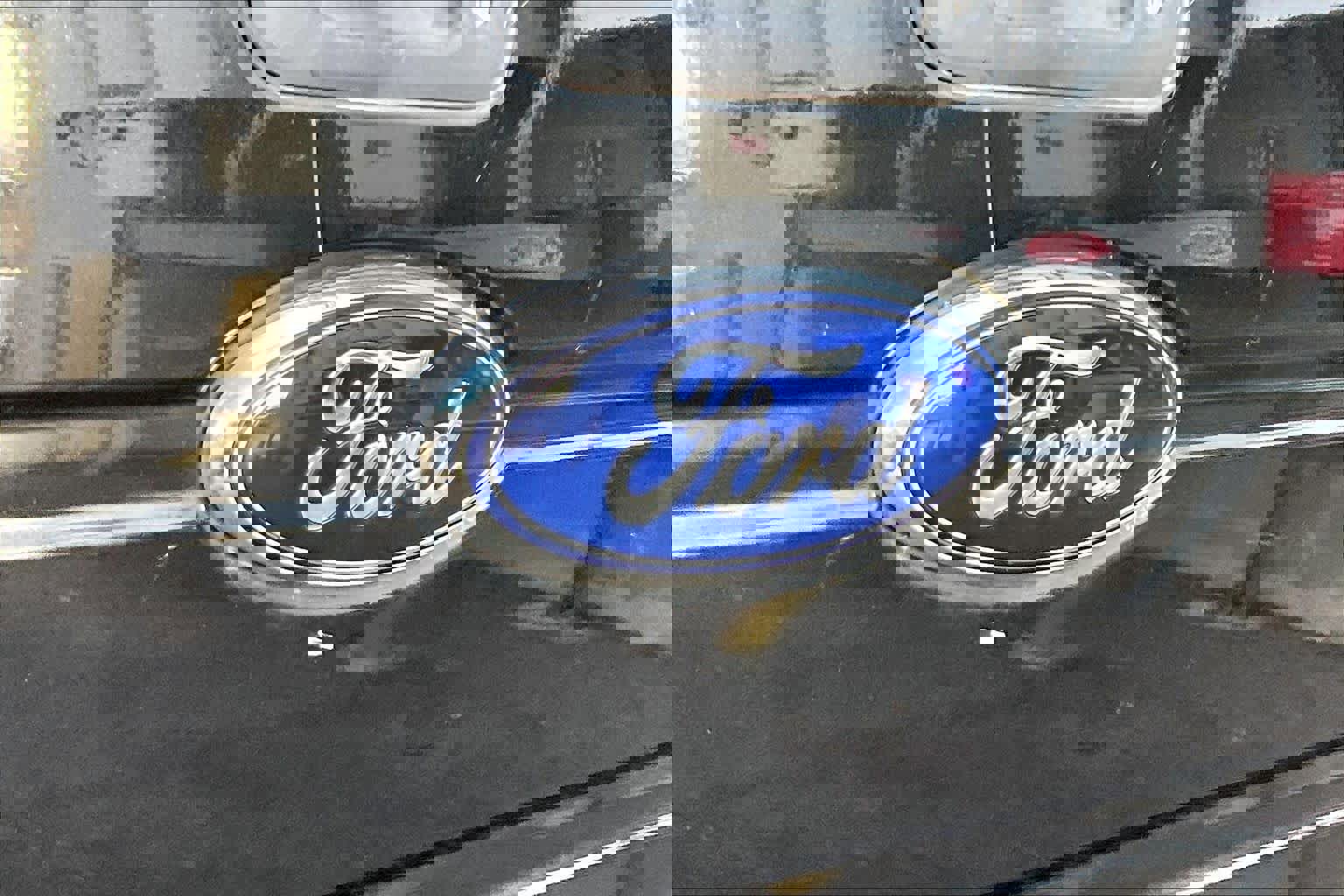 Used 2012 Ford F150 XLT w/ XLT Chrome Pkg image 30