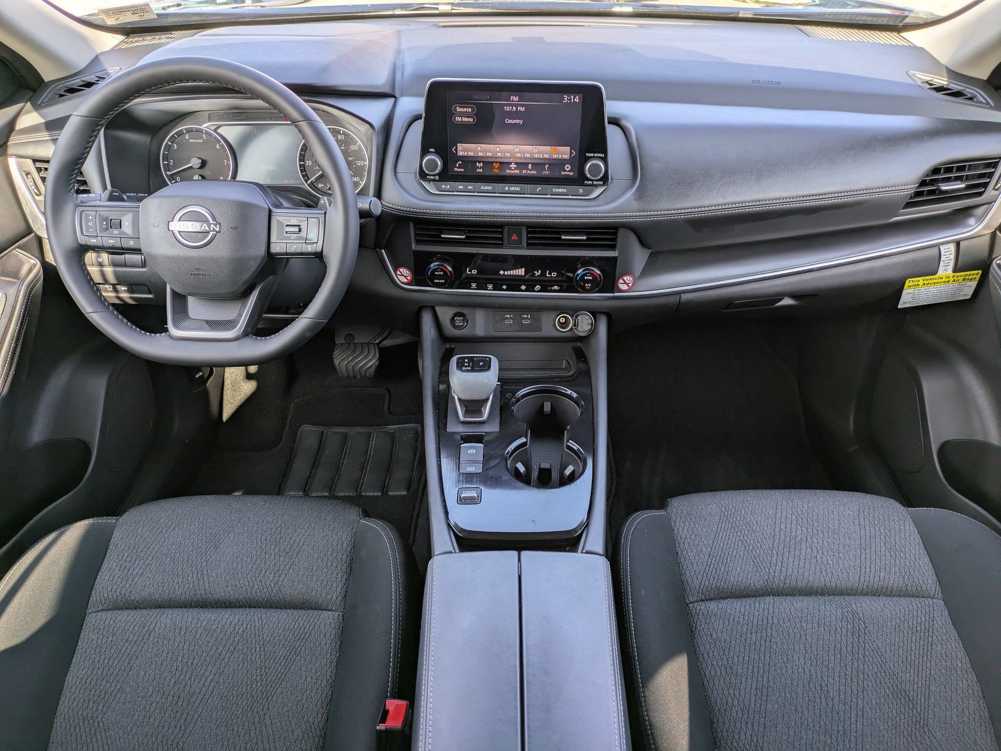 Certified 2026 Nissan Rogue SV FWD image 16