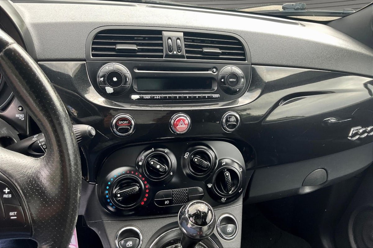 Used 2013 FIAT 500 Sport FWD image 9