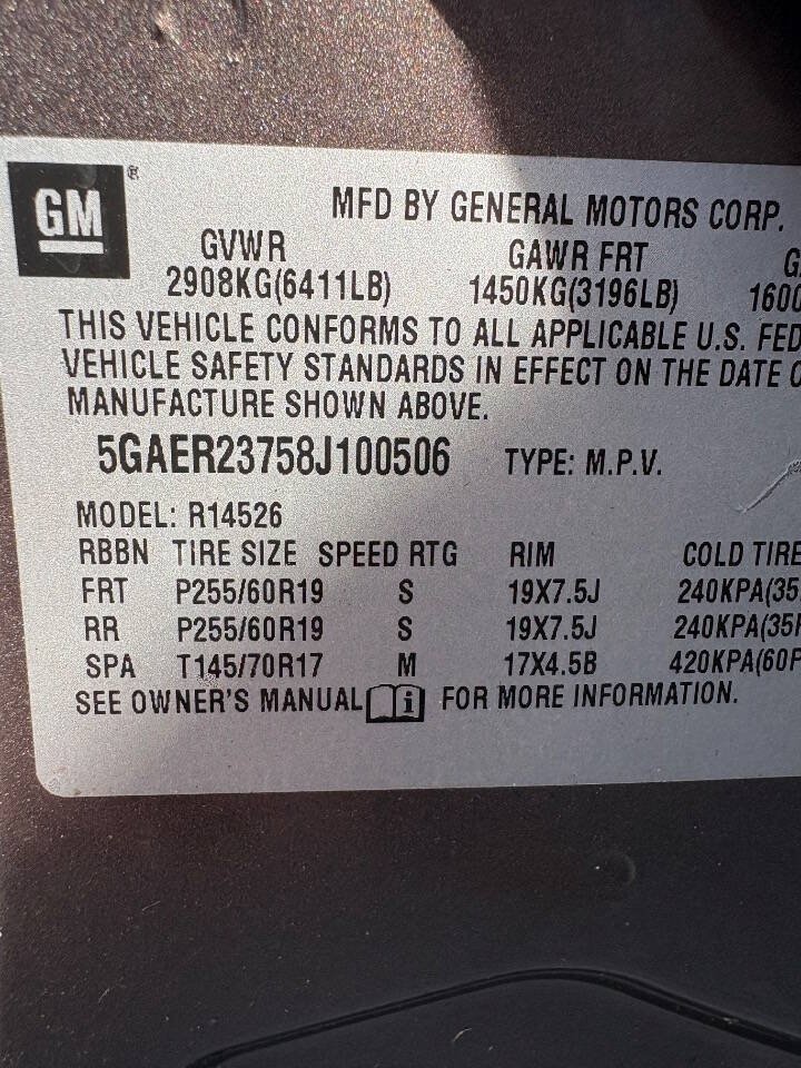 Used 2008 Buick Enclave CXL w/ Entertainment Package #1 FWD image 12