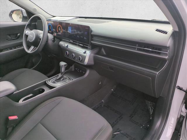 Used 2025 Hyundai Kona SE image 20
