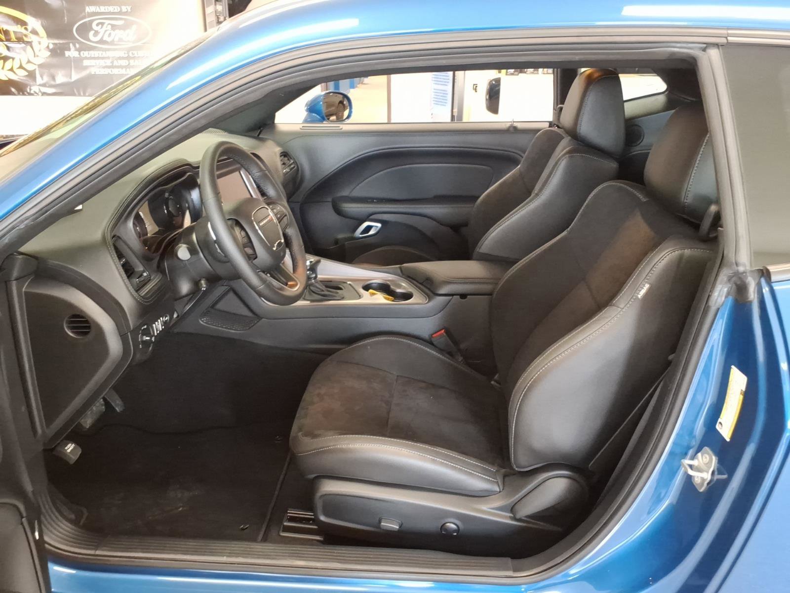 Used 2023 Dodge Challenger GT w/ Plus Package image 5