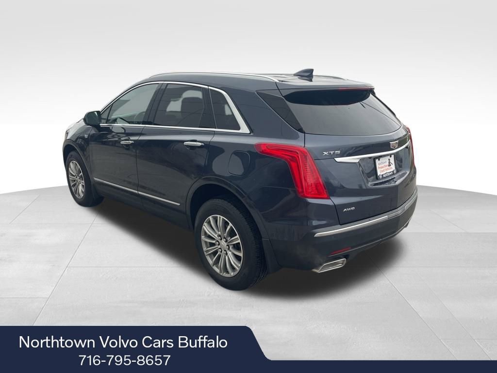 Used 2019 Cadillac XT5 Luxury image 3