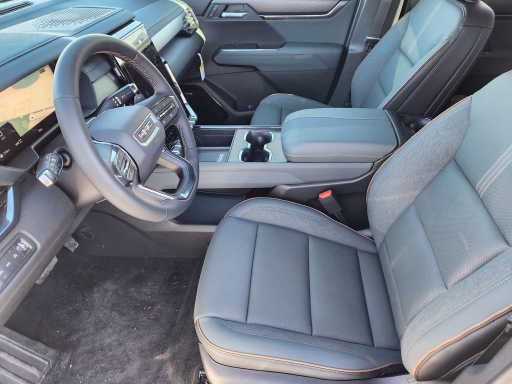 New 2026 GMC Acadia AT4 w/ Luxury Package image 9