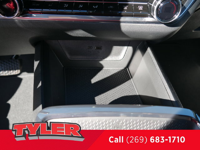 New 2027 Chevrolet Equinox RS w/ Safety and Technology Package AWD/4WD image 28