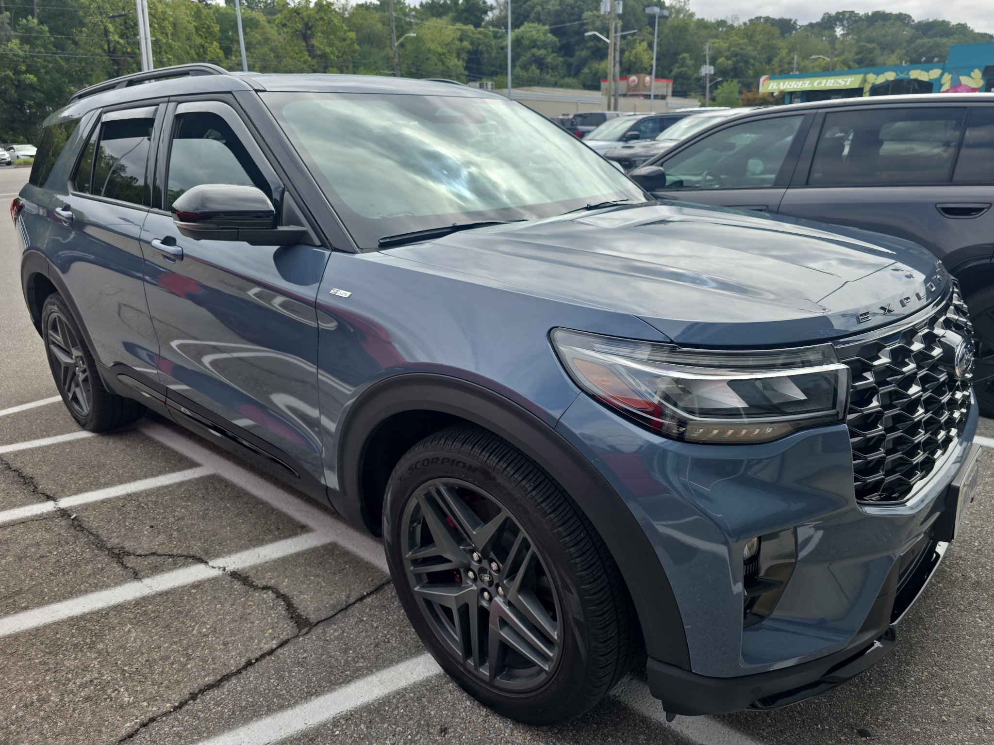 Used 2025 Ford Explorer ST-Line w/ Premium Package AWD/4WD image 1