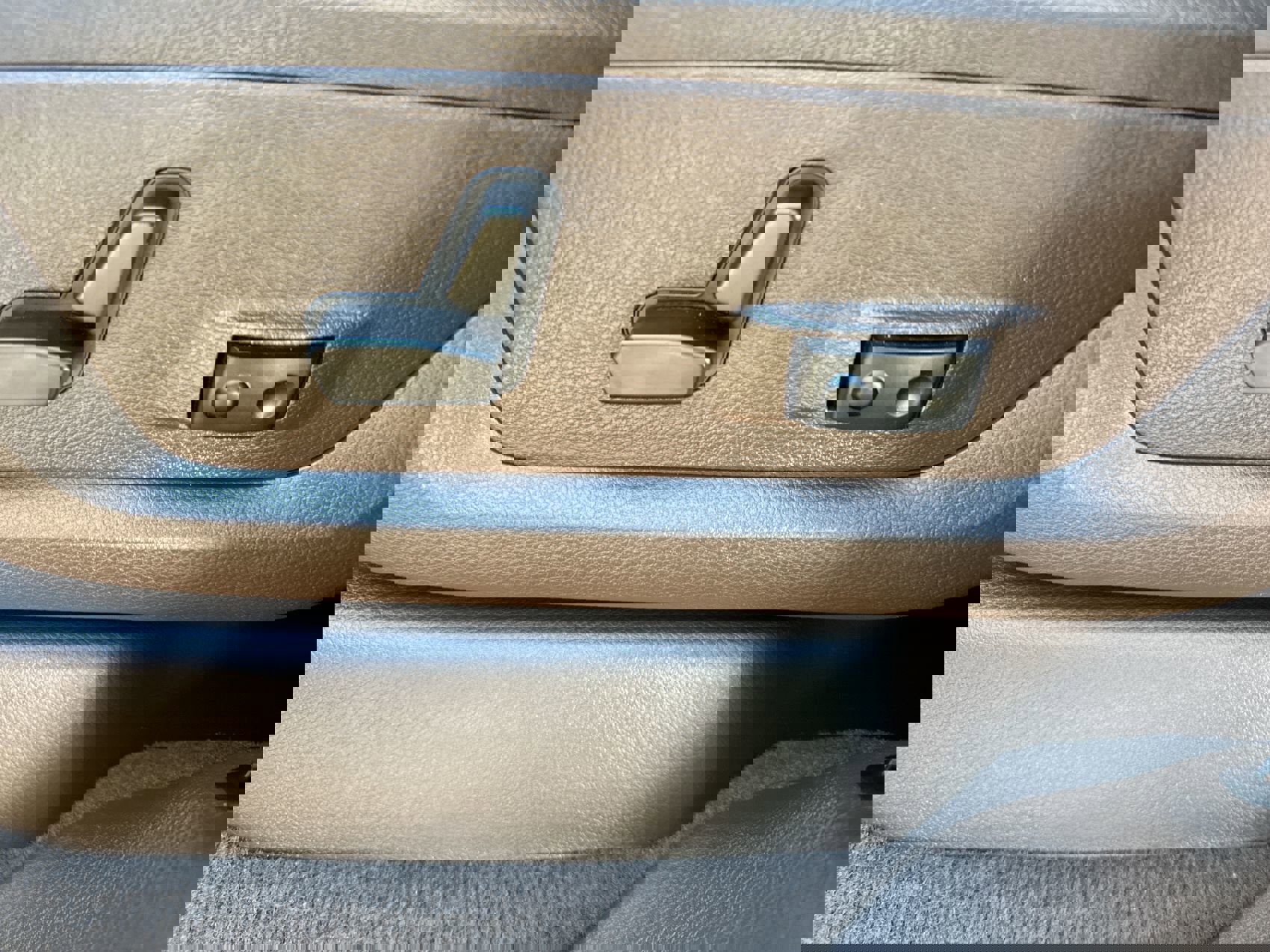 Used 2025 RAM 2500 Limited image 12