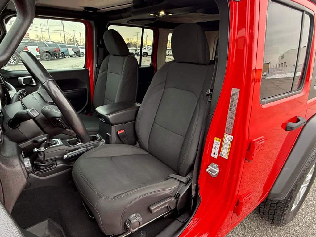 Used 2019 Jeep Wrangler Unlimited Sport S image 12