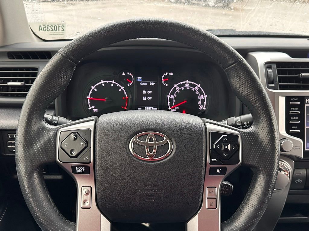 Used 2021 Toyota 4Runner SR5 image 24