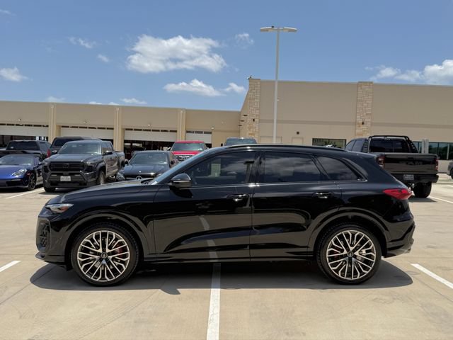 Used 2025 Audi SQ5 Prestige AWD/4WD image 6