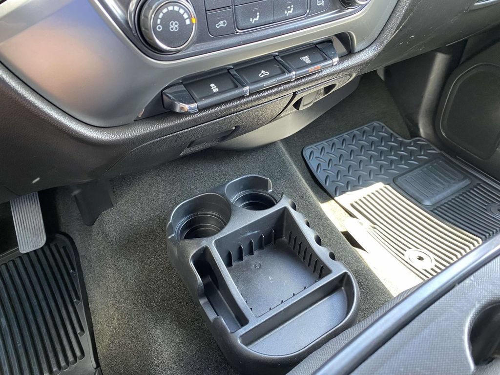 Used 2018 Chevrolet Silverado 2500 LT AWD/4WD image 18