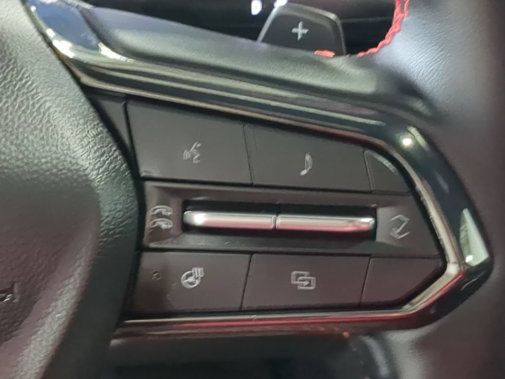 Used 2026 Chevrolet Traverse RS w/ LPO, Floor Liner Package AWD/4WD image 30