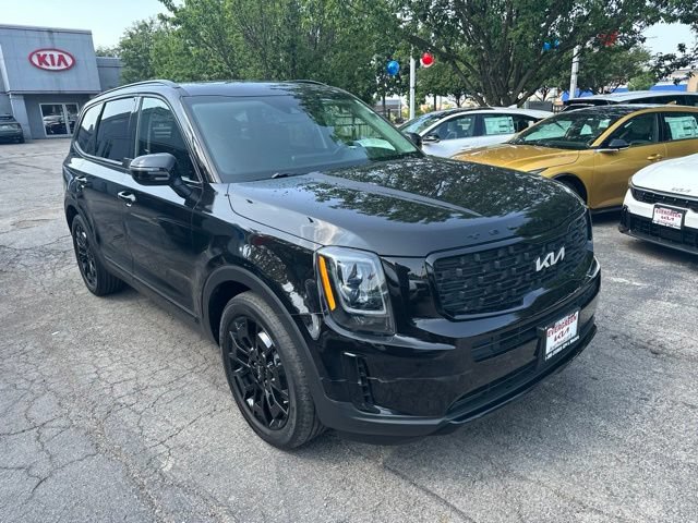 Used 2022 Kia Telluride EX w/ EX Premium Package AWD/4WD image 3