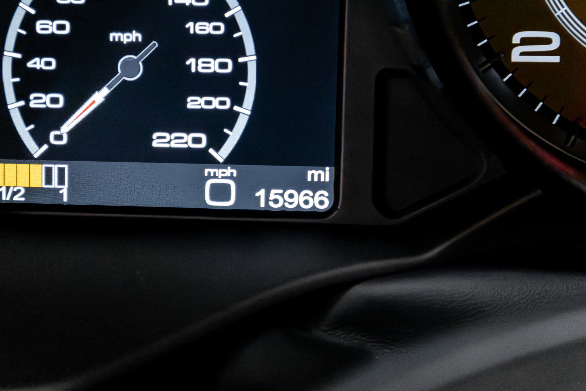 Used 2015 Ferrari F12 Berlinetta image 11