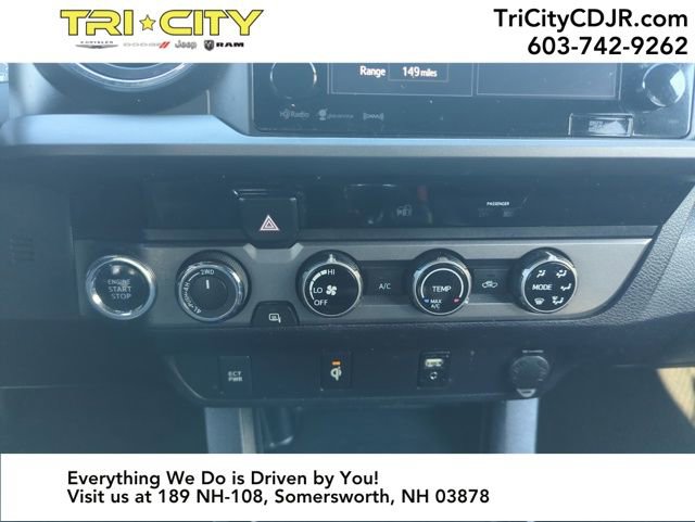 Used 2016 Toyota Tacoma TRD Off-Road image 24