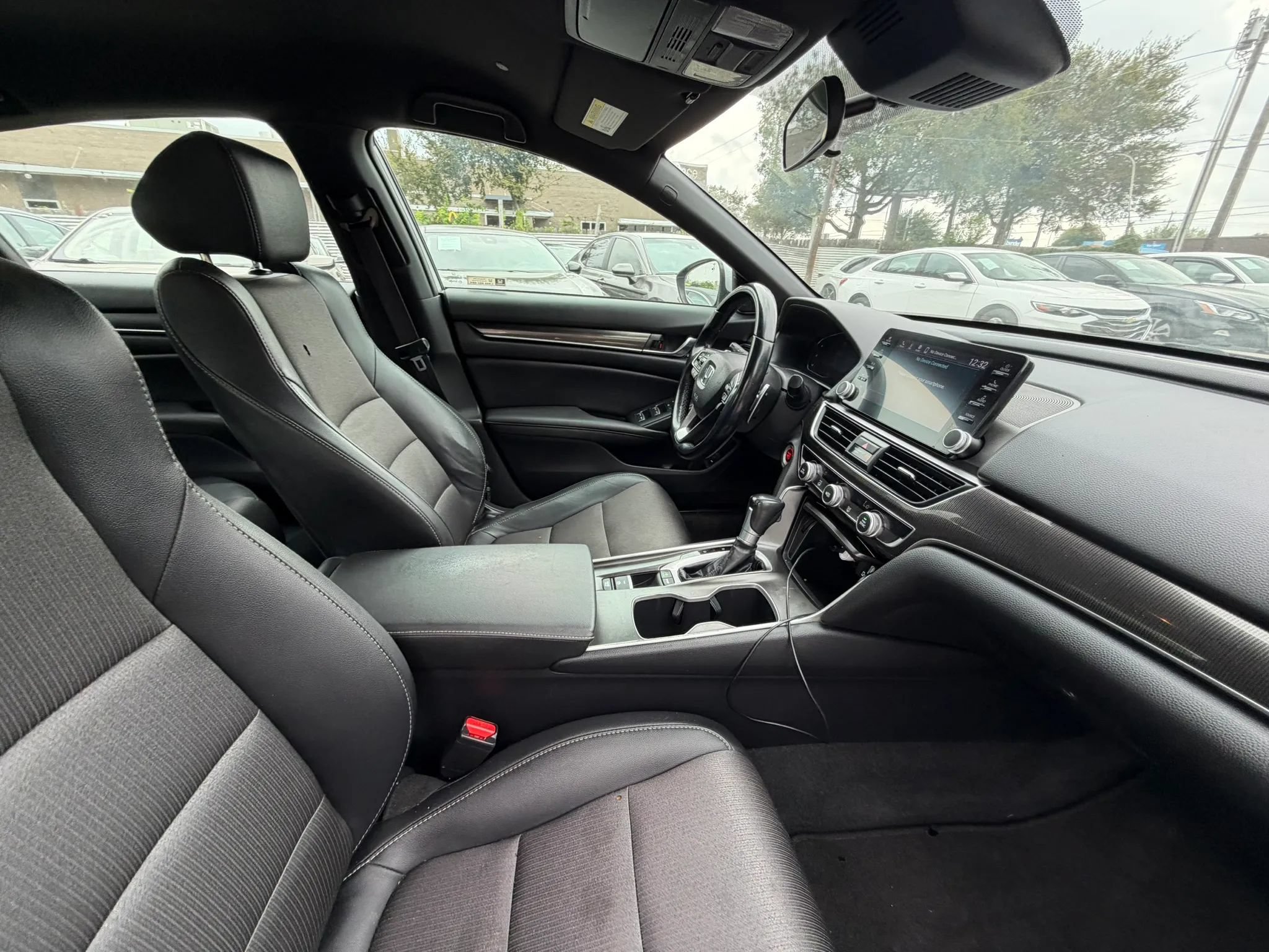 Used 2020 Honda Accord Sport image 13