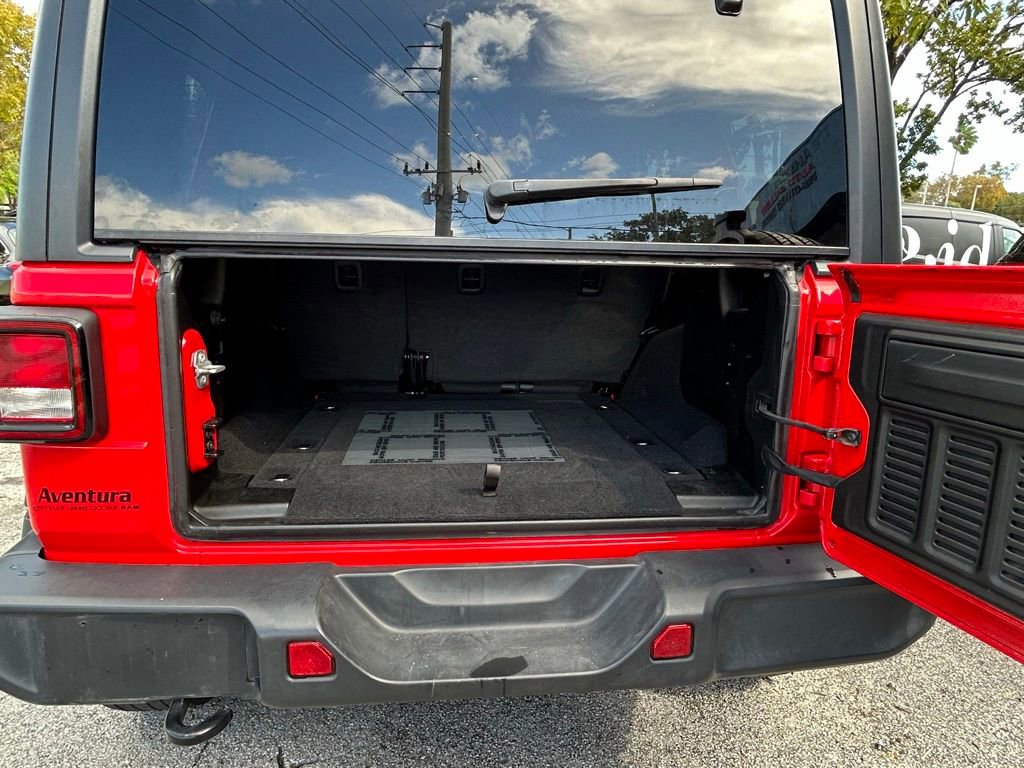 Used 2021 Jeep Wrangler Unlimited Sahara image 38