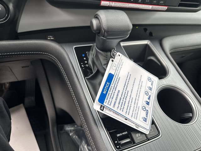New 2026 Toyota Sienna LE AWD/4WD image 24