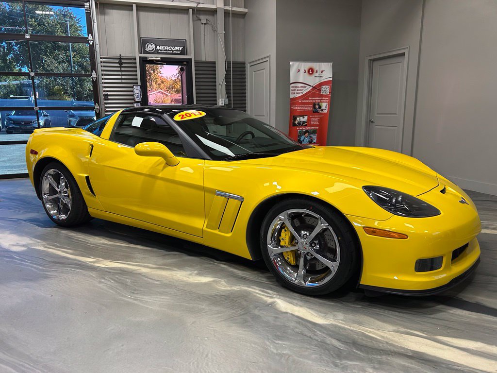 Used 2013 Chevrolet Corvette Grand Sport w/ 4LT Preferred Equipment Group RWD image 20