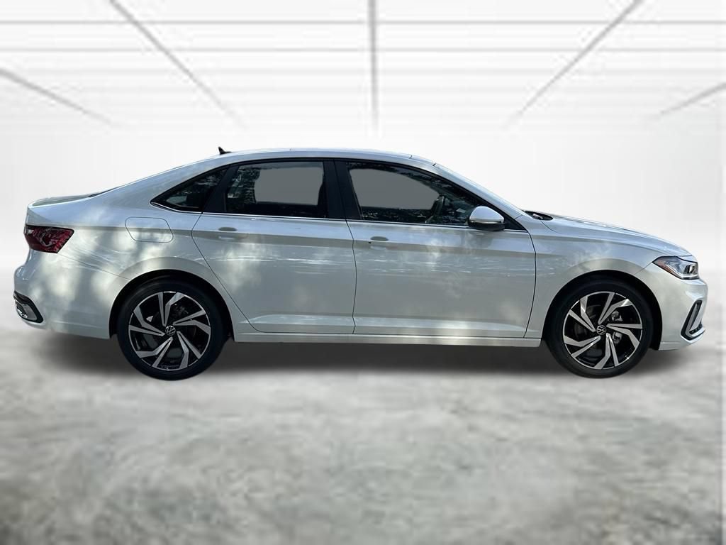 New 2026 Volkswagen Jetta SEL FWD image 6
