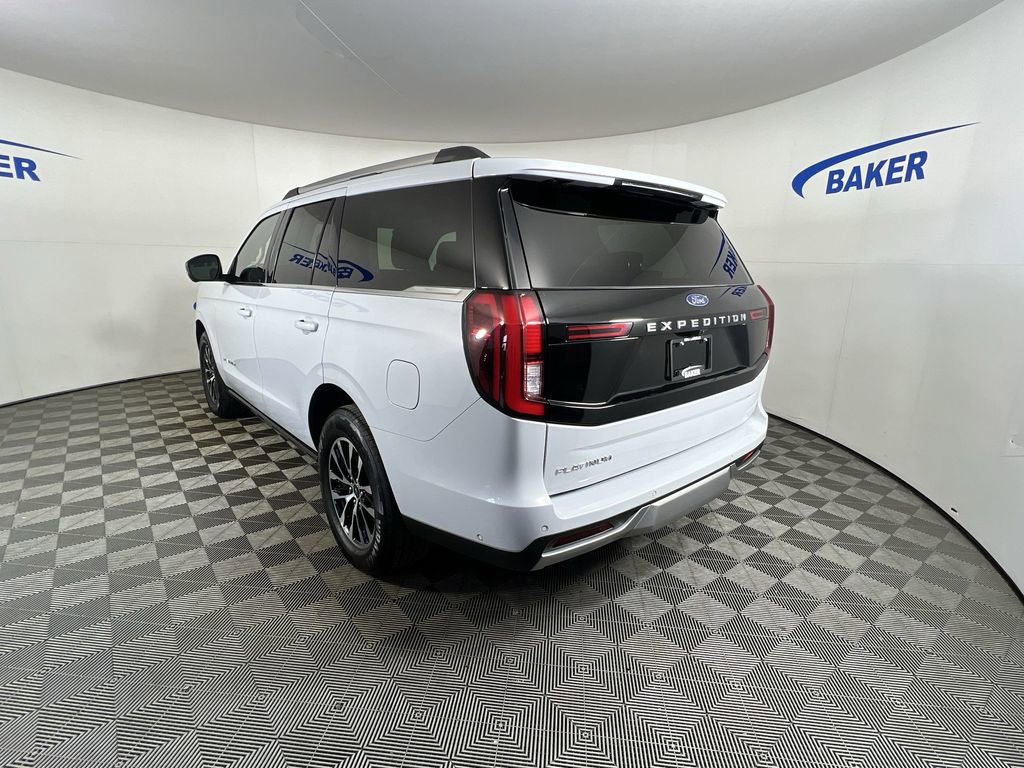 Used 2025 Ford Expedition Platinum image 7