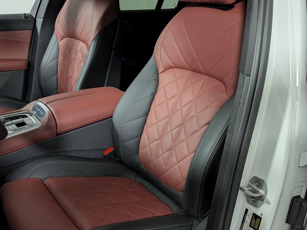 Used 2026 BMW X6 M60i image 20