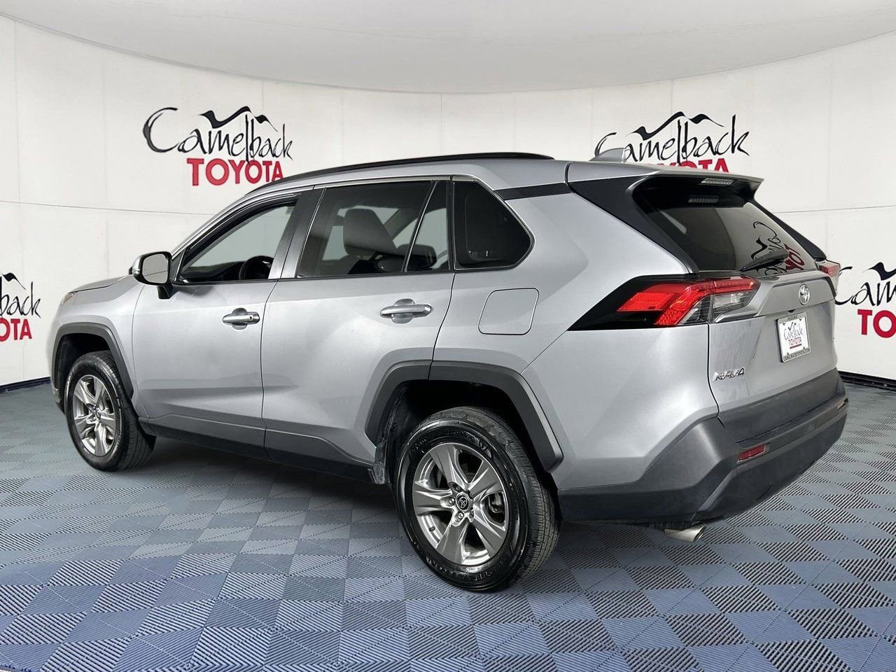 Used 2024 Toyota RAV4 XLE image 5