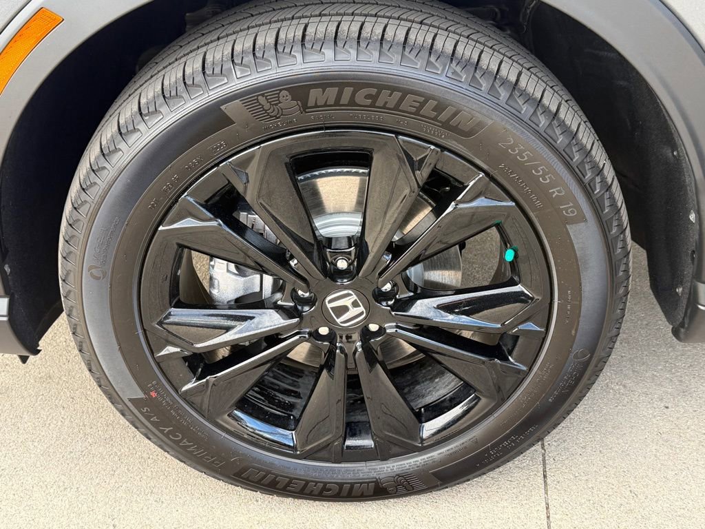 Certified 2026 Honda CR-V Sport Touring image 12