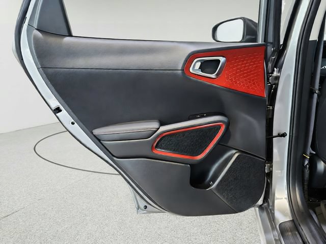Certified 2025 Kia Soul GT-Line w/ GT-Line Technology Package FWD image 23