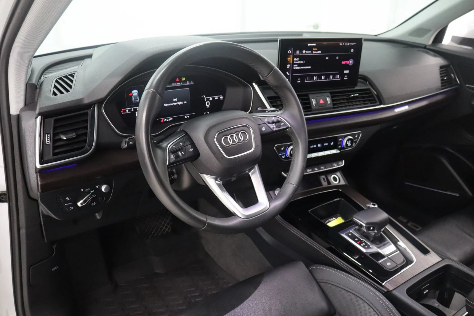 Used 2024 Audi Q5 2.0T Prestige AWD/4WD image 17