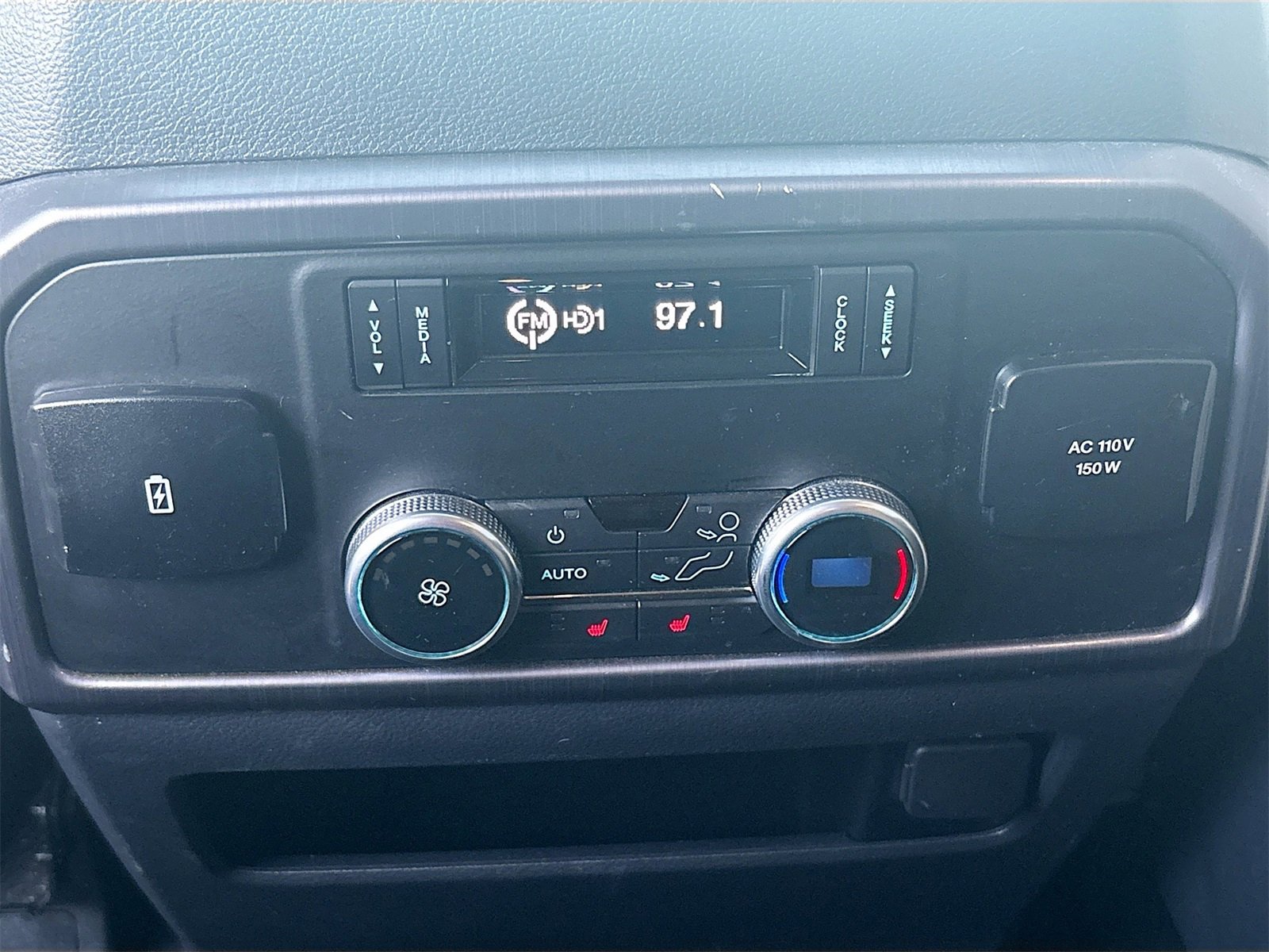 Used 2022 Ford Expedition Platinum image 27