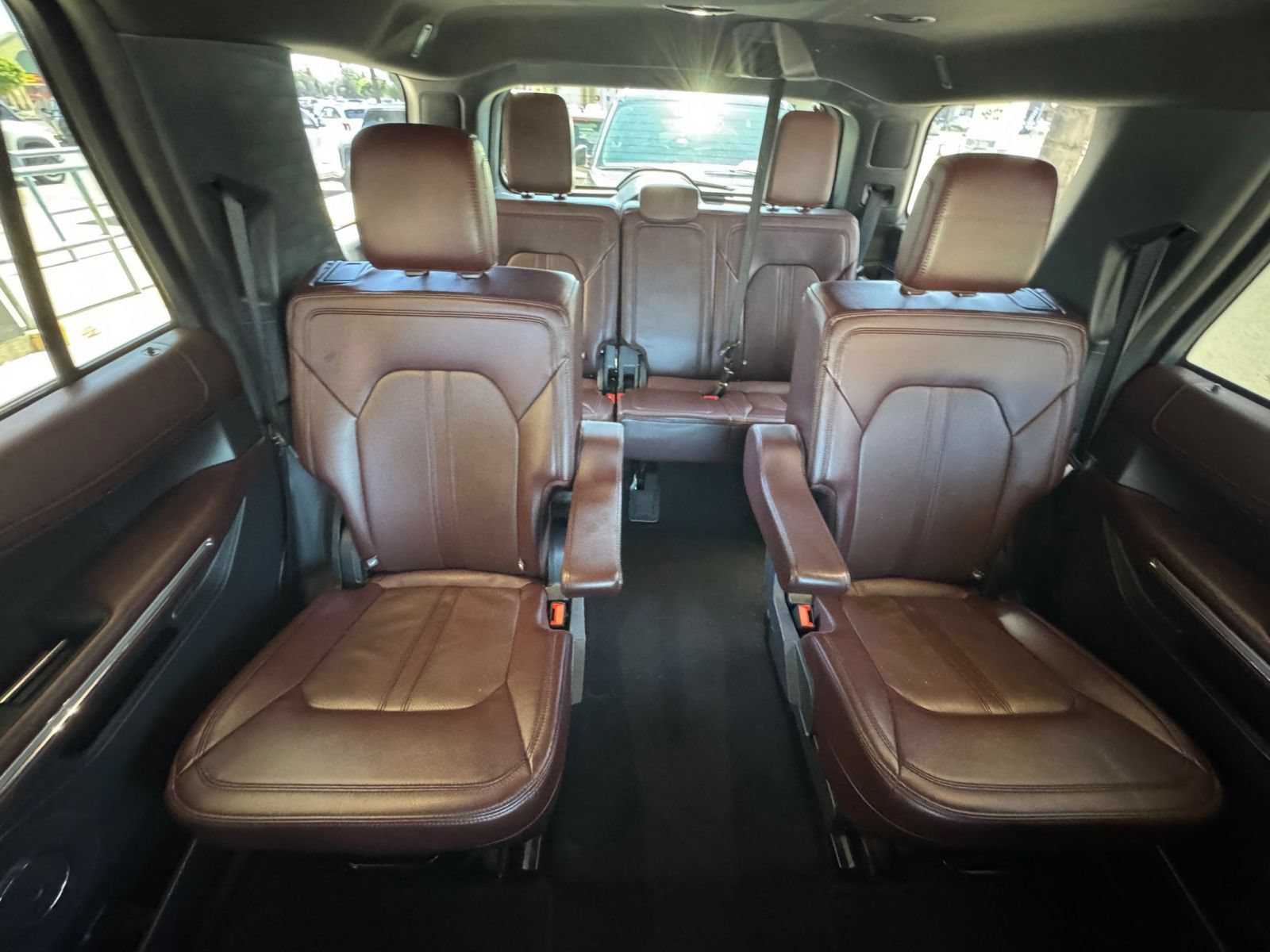 Used 2024 Ford Expedition Limited AWD/4WD image 42